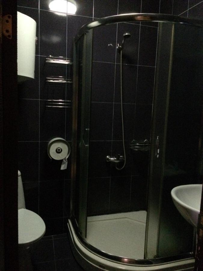 Hotel Albatros Батуми Екстериор снимка