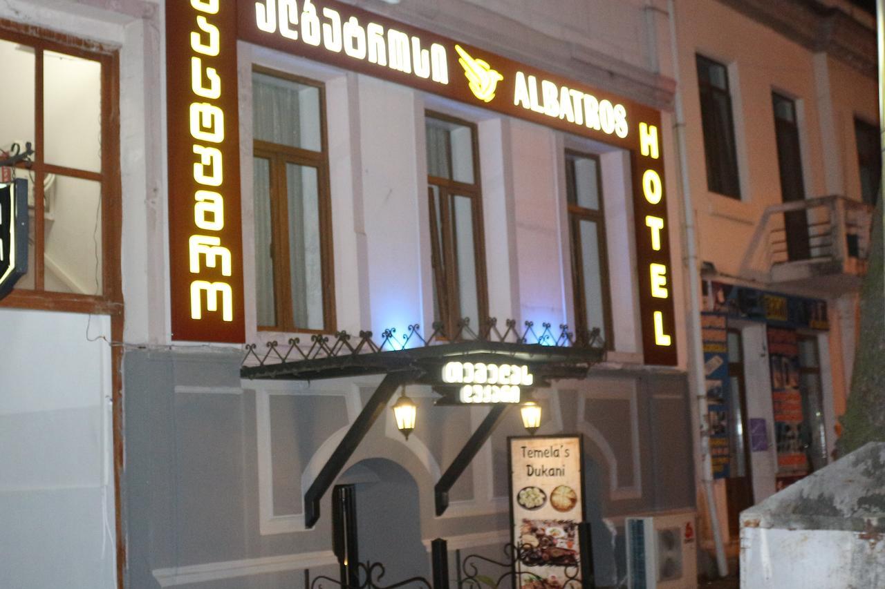 Hotel Albatros Батуми Екстериор снимка